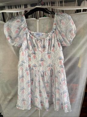 Bridgeton Floral Puff-Sleeve Mini Dress in Pastel Pink & Blue